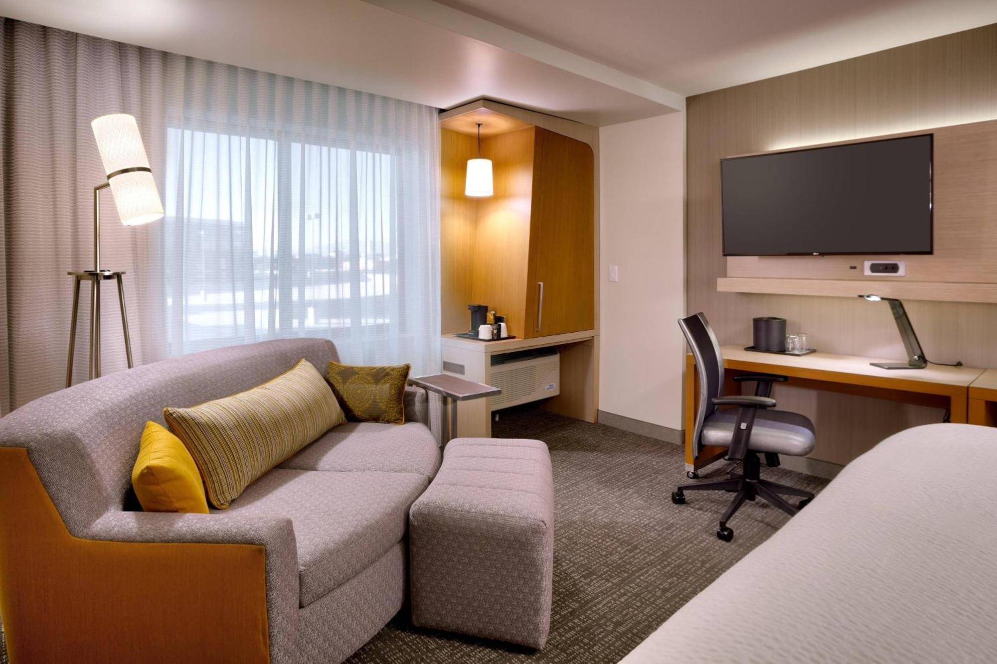 Courtyard By Marriott Salt Lake City Downtown Exterior photo